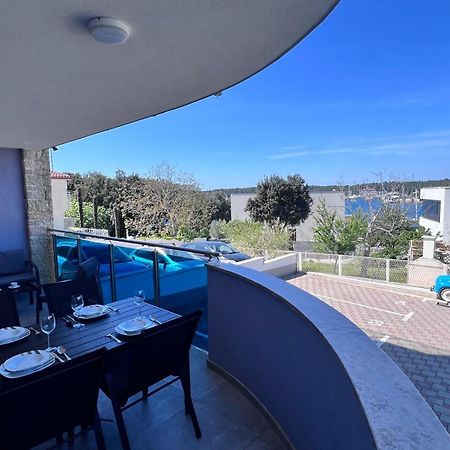 Seascape Residence Pjescana Uvala Exteriér fotografie